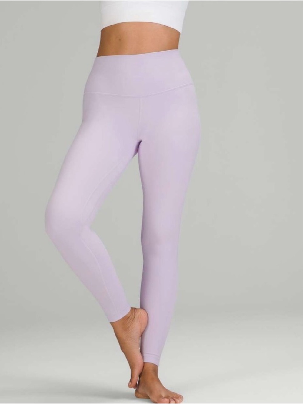 Lululemon Align High-Rise Pant 28"
Lavender Dew size 6